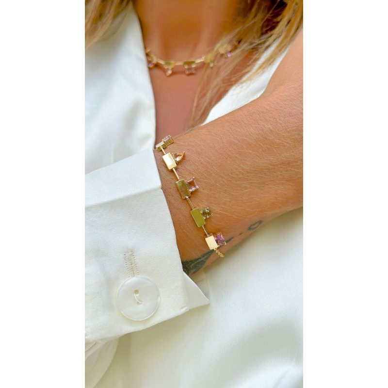 Pulseira Formas Cristal Rodolita, Cristal Morganita, Cristal Peridoto com Placas Banho de Ouro 18k 18cm