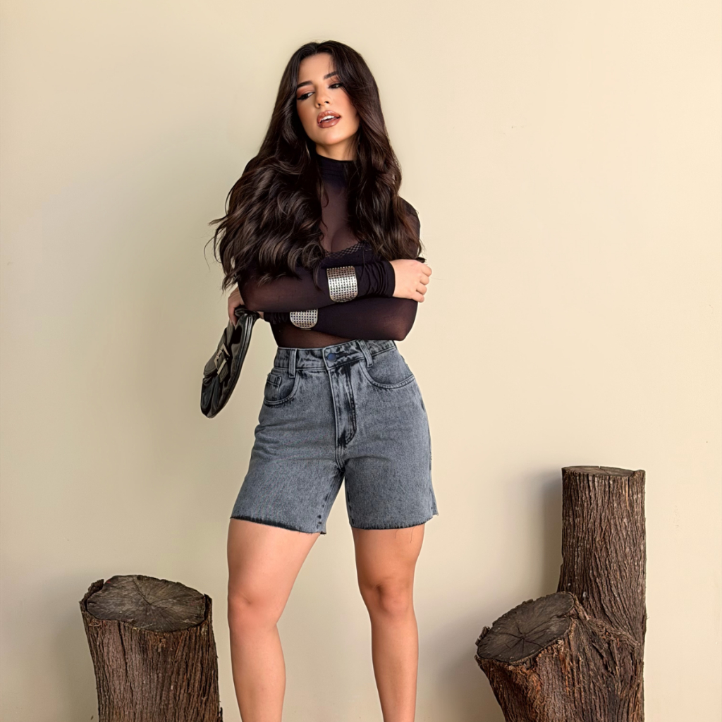 SHORT MEIA COXA JEANS100% PRETO MARMORIZADO