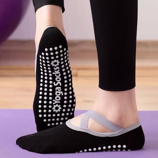 Meia Antiderrapante para Yoga/Pilates – Conforto e Segurança