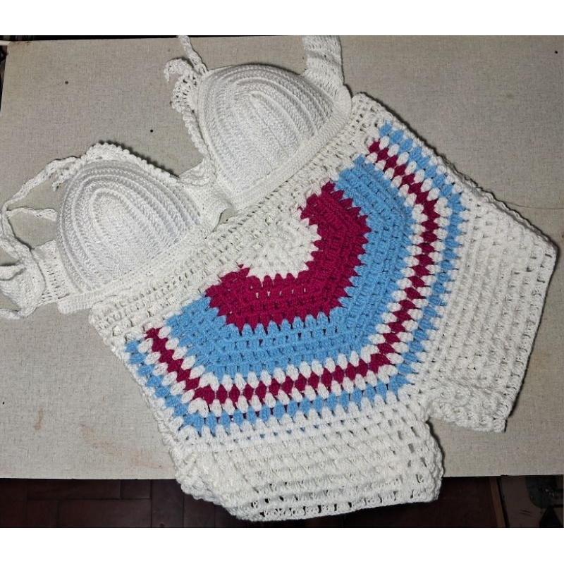 Cropped e Short de Crochê A PRONTA ENTREGA Blogueira Feito a Mão Conjunto Moda Verão