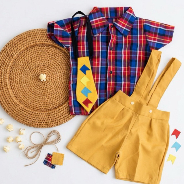 Conjunto Infantil Masculino Temático São João - Camisa Xadrez e Bermuda com Suspensório