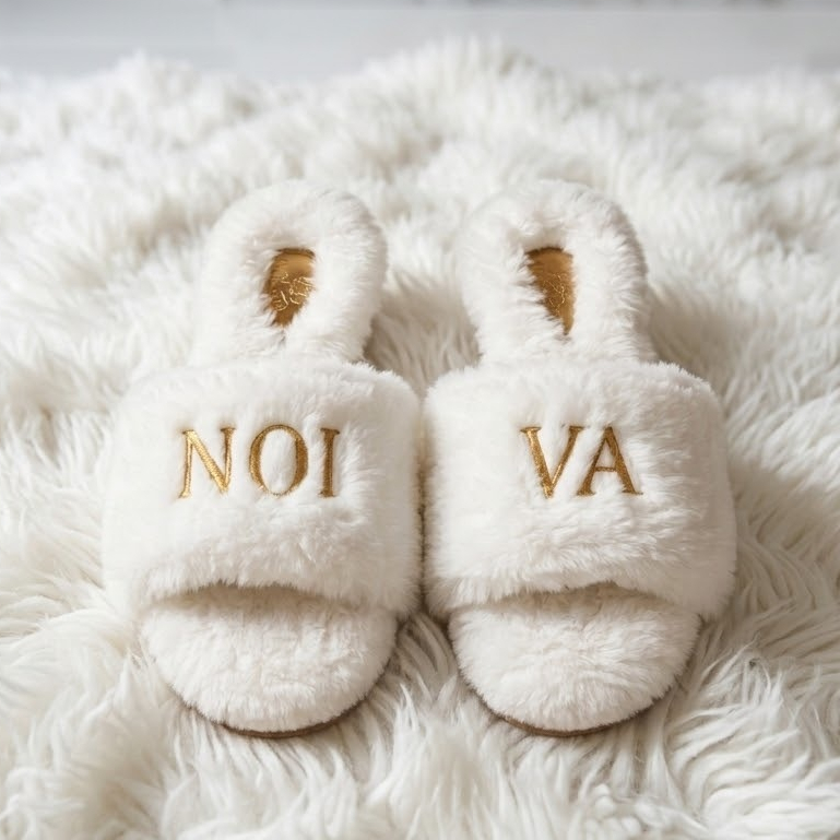 Pantufa Chinelo Rasteirinha Noiva Aberta para Casamento com Bordado e solado Antiderrapante Premium Luxo