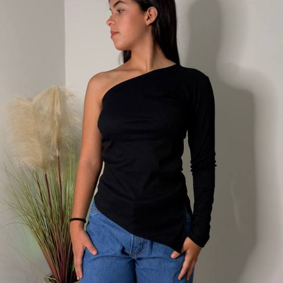 Blusa feminina assimétrica UM OMBRO, mula manca básica canelada ribana elegante tendência inverno