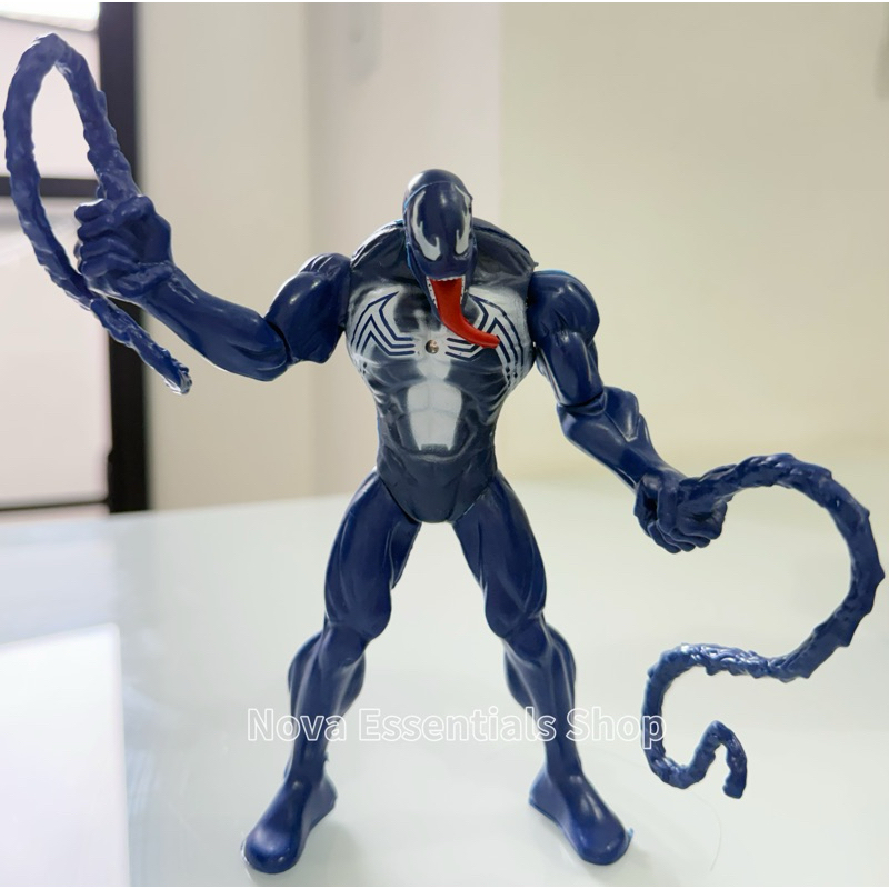 Boneco Venom Azul Articulado 15cm Com Luz Super Heróis Spider Man Brinquedo