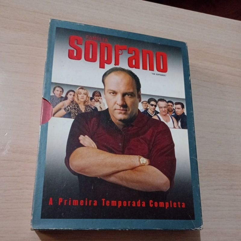 dvd família Soprano  A primeira temporada completa usado em boas condições raridade precinho