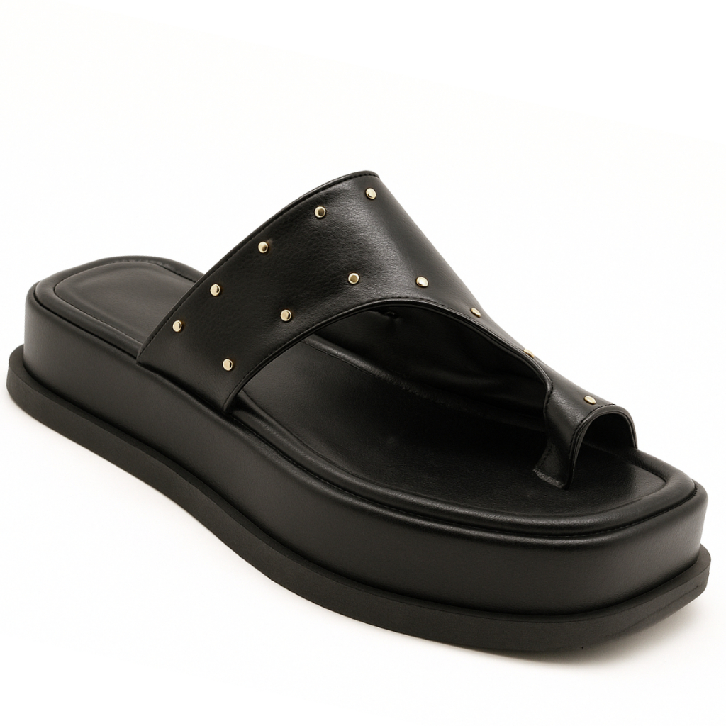Tamanco Feminino Papete Flatform Dedinho Com Tachas Blogueira Confortável Preto 23404 Flor da Pele