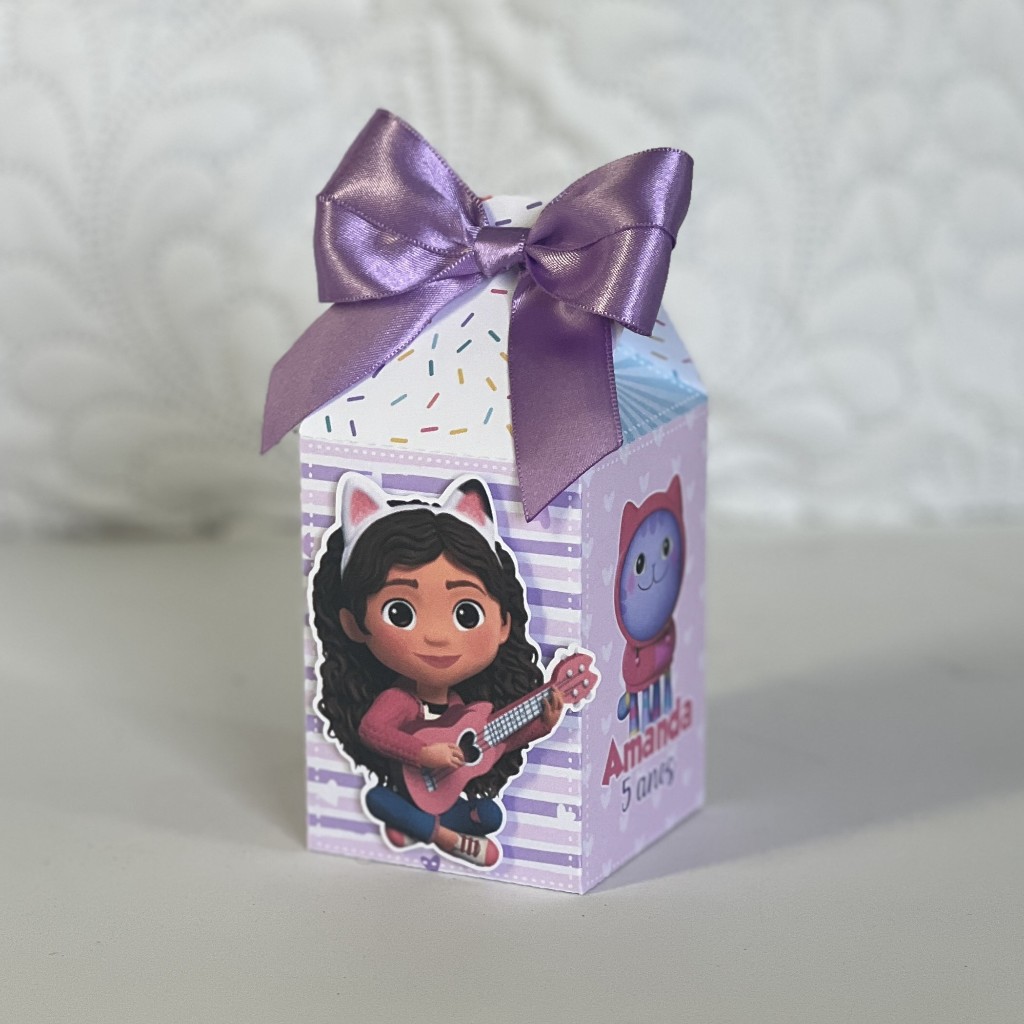 CAIXINHA PERSONALIZADAS TEMA CASA DA GABY,LEMBRACINHA PARA ANIVERSARIO INFANTIL