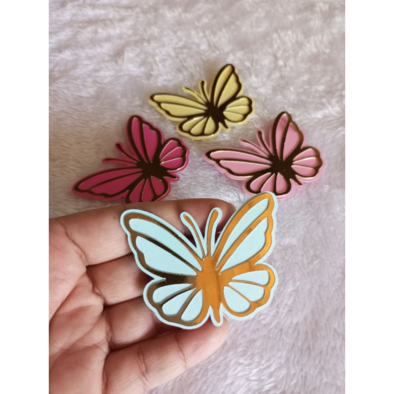 ENVIO RÁPIDO 20 apliques borboletas dourada vazada 3d para lembrancinhas, personalizados topo de bolo
