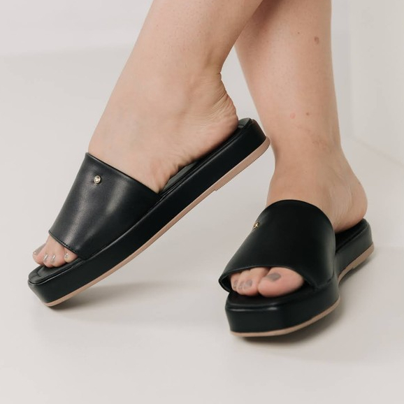 Flat Feminina Sandália Tamanco Nova Tendencia Blogueira Delicada Leve Confortável