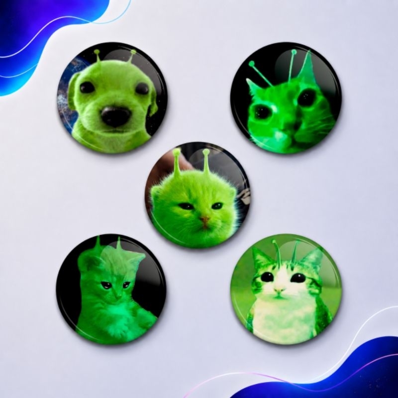 Kit 5 Bottons Butons Para Mochila Gatinhos E Cachorro Alien Memes Broche