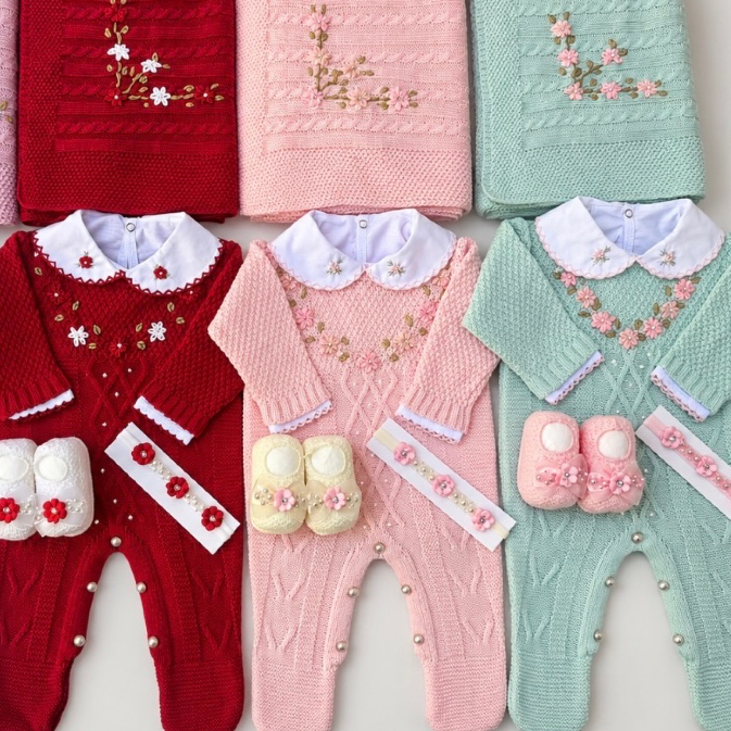 Saída de Maternidade Luxo Premium em Tricô Bordada à Mão - kit 5 peças 3 peças 2 peças | Roupa Bebê Recém-Nascido
