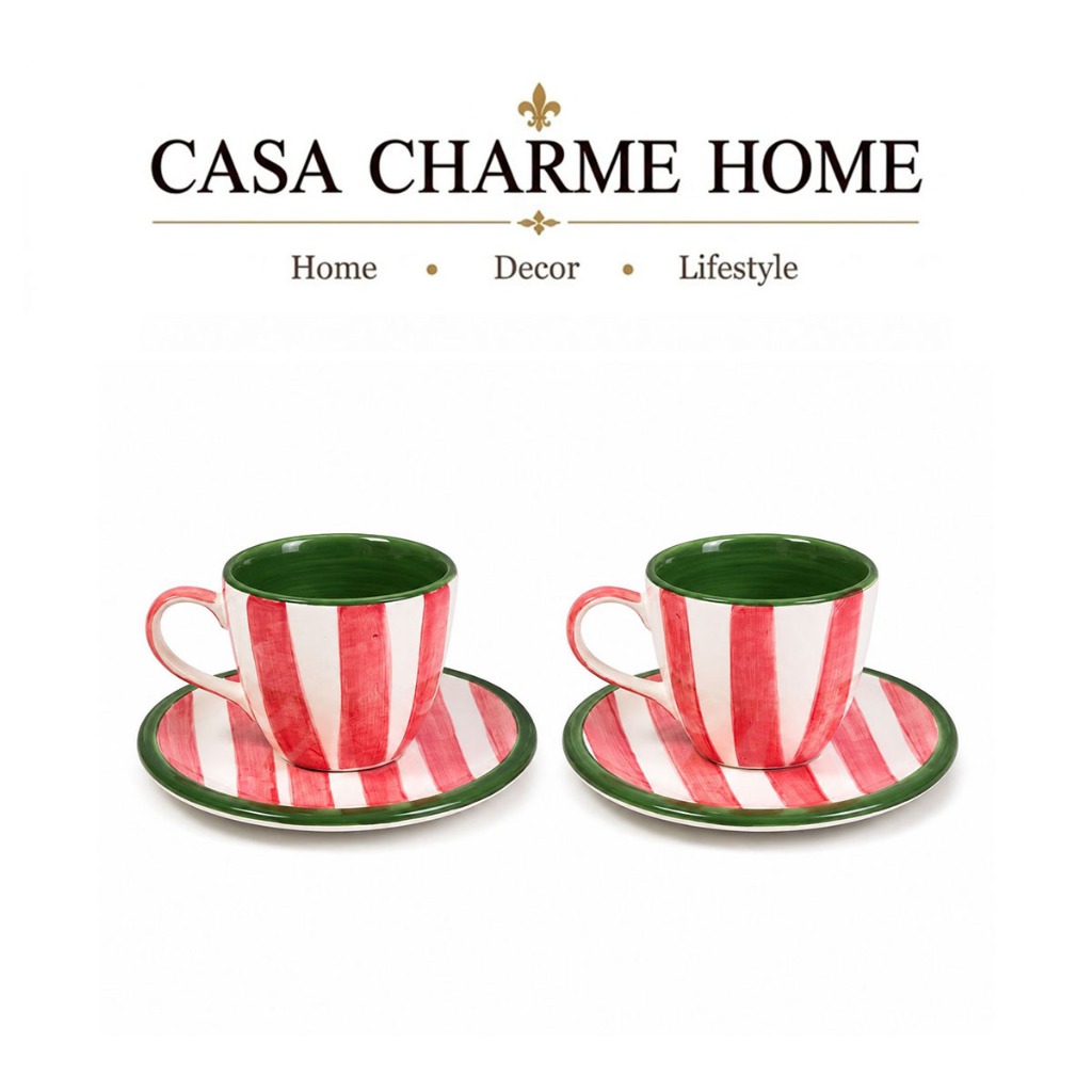 Kit 2 Xícaras de Chá com Pires em Cerâmica Artesanal Pintada à Mão para Natal 180ml