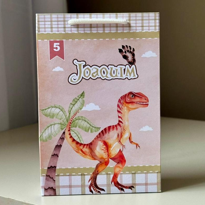 Sacolinha Surpresa Dinossauro | Personalizado | Aniversário| Lembrancinha| Sacolinha Pegue e Monte