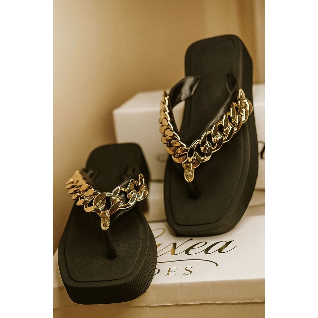 Chinelo Papete Feminino com Correntes Solado em Plataforma Confortavel Leve Luxuoso Bico Quadrado