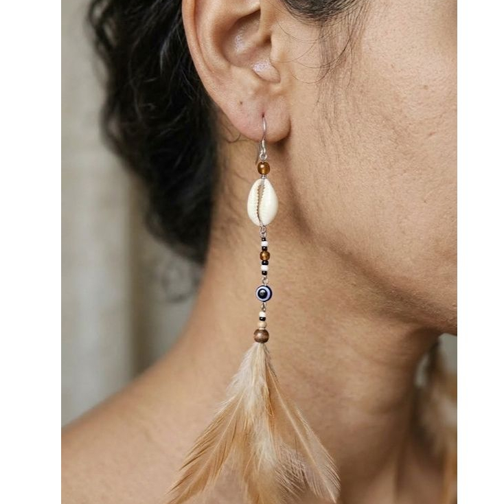 ✨ Brinco Boho Chic: Penas Naturais, Búzios ✨