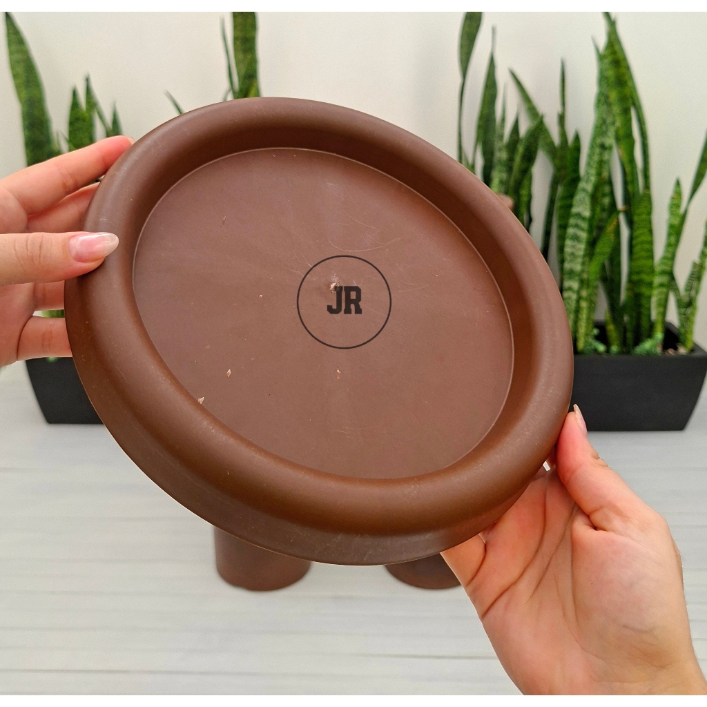 Prato Redondo 19x23 Cm Coletor Aparador d'agua para Vasos de Plantas em Polietileno em Oferta na Shopee