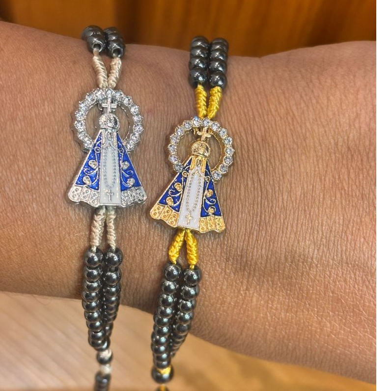 Terço de Pulso Nossa Senhora Aparecida de  Pedra Hematita - Fé, Elegância e Proteção