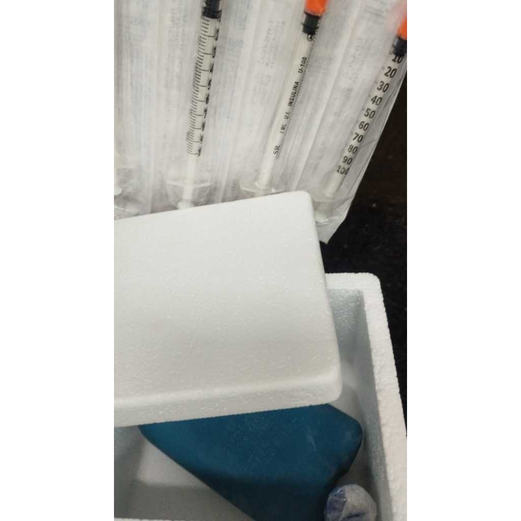 4 cx de isopor 250ml para armazenar medicamentos