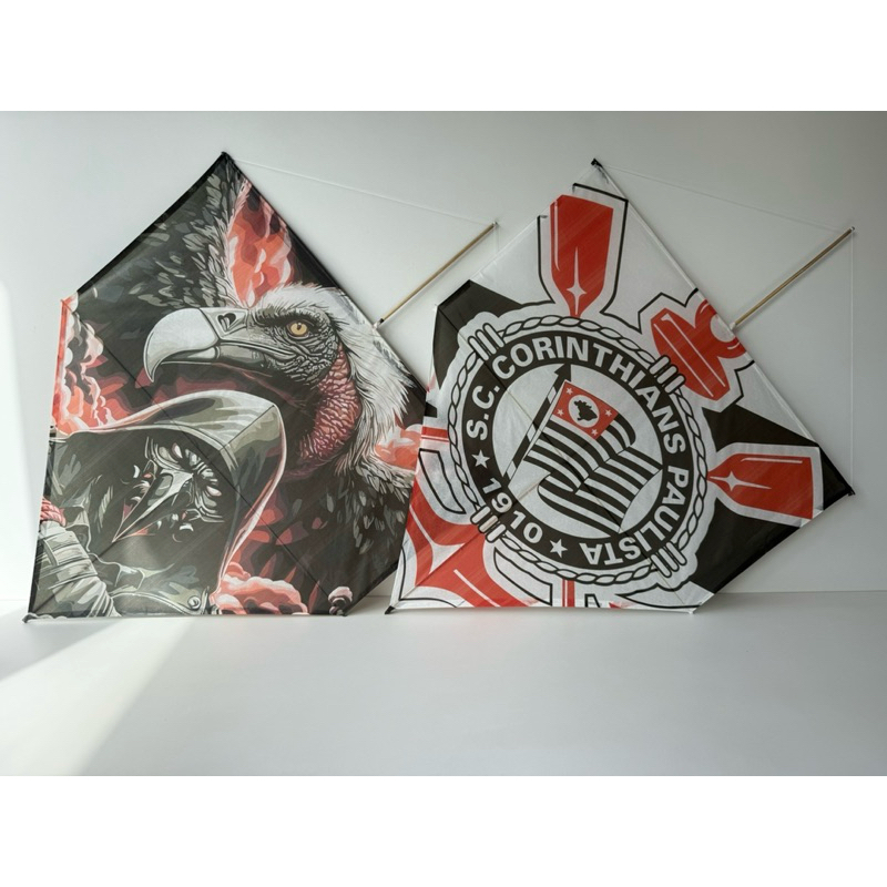 Kit Pipa CORINTHIANS 2 Unidades 72cm Grande com Rabiola + Linha 100 Jardas Completo Pronto Para Voar Futebol