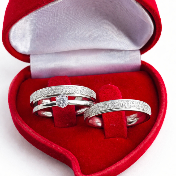 Conjunto de Alianças de Namoro com Anel Solitário e Caixinha Veludo, Prata,  4mm, Diamantada em Oferta na Shopee