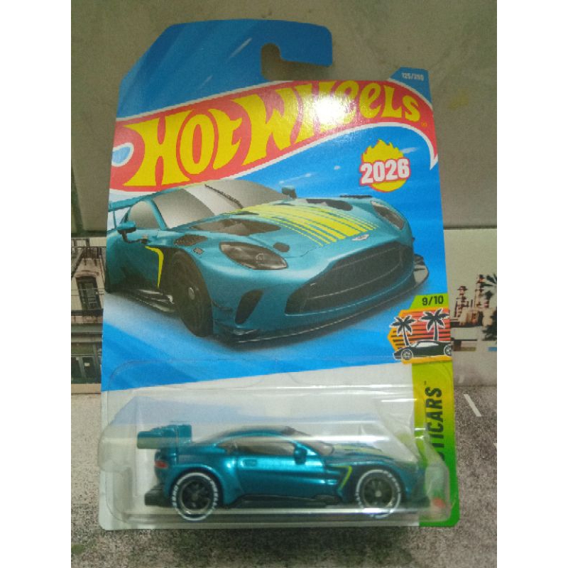 hot wheels 2024 Aston Martin vantage gt3 personalizado (rodas com pneus de borracha+detalhes)