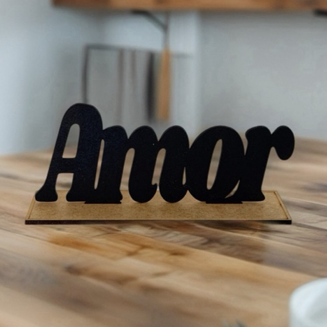 Palavra de Mesa  Amor com base em MDF Preto