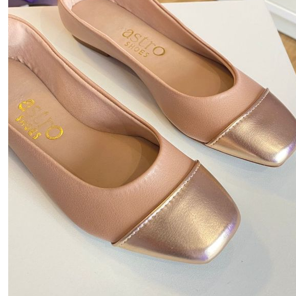 Sapatilha Feminina Confortável Luxo Sapato Feminino Mocassim Cor Rose Nude com Proteção Calcanhar Casual e Elegante