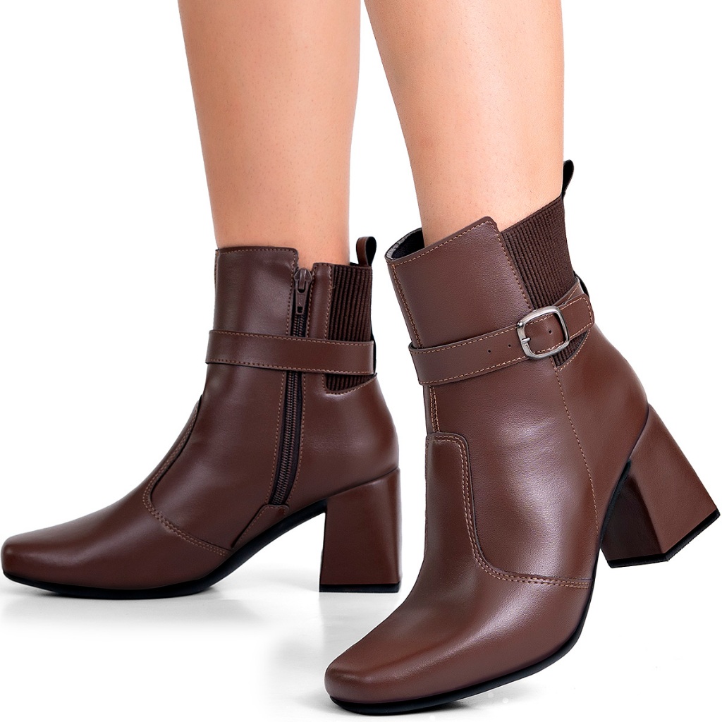 Bota Feminina Lumiss Cano Baixo Salto Alto Bloco Elástico Fivela Confortável Marrom