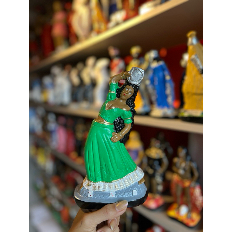 Imagem Cigana Pandeiro e Cartas 20cm - Vestido Verde - Esmeralda