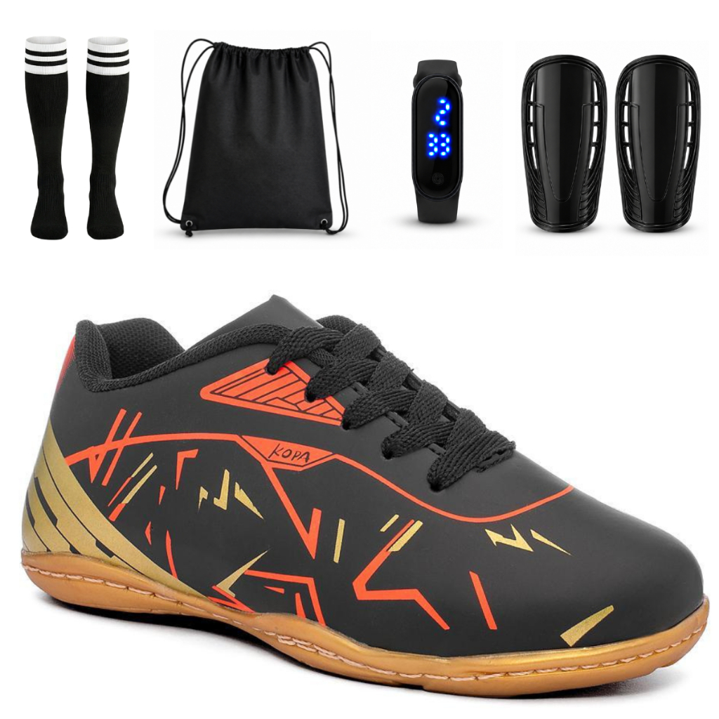 Kit Chuteira Infantil Masculino Quadra Salão Antiderrapante Meião Mochila Relógio Caneleira