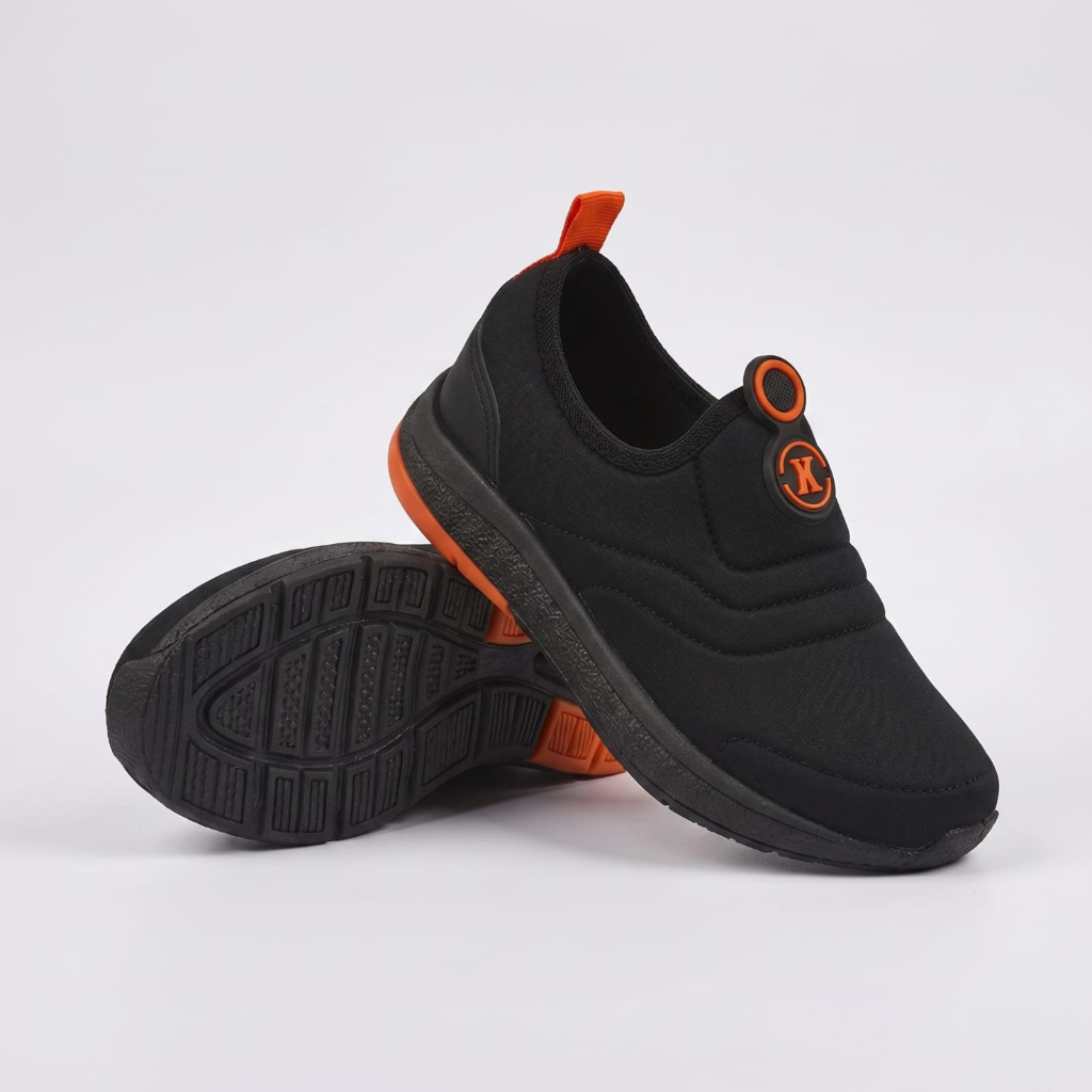 Kidstep Tenis Escolar Infantil Calce Fácil K Masculino Preto com Laranja 28 ao 36