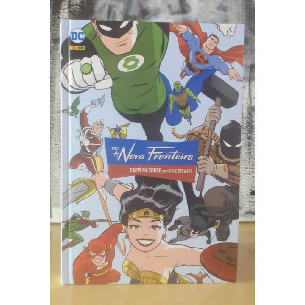 HQ DC A Nova Fronteira: Edição Definitiva (Panini Comics)
