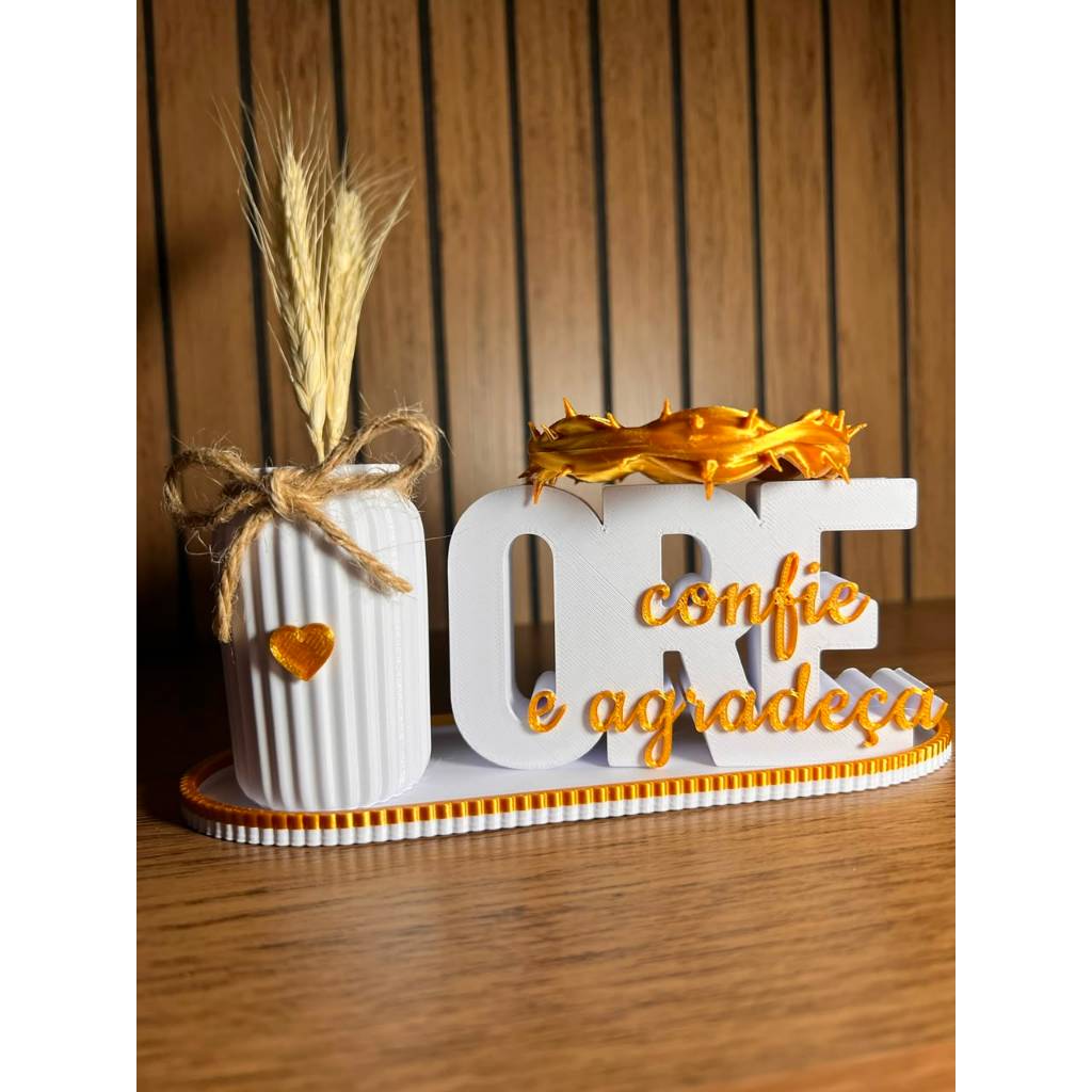 Detalhes do Kit Decorativo 4 em 1 com Vaso e haste de trigo, Coroa e Letreiro Ore Confie e Agradeça