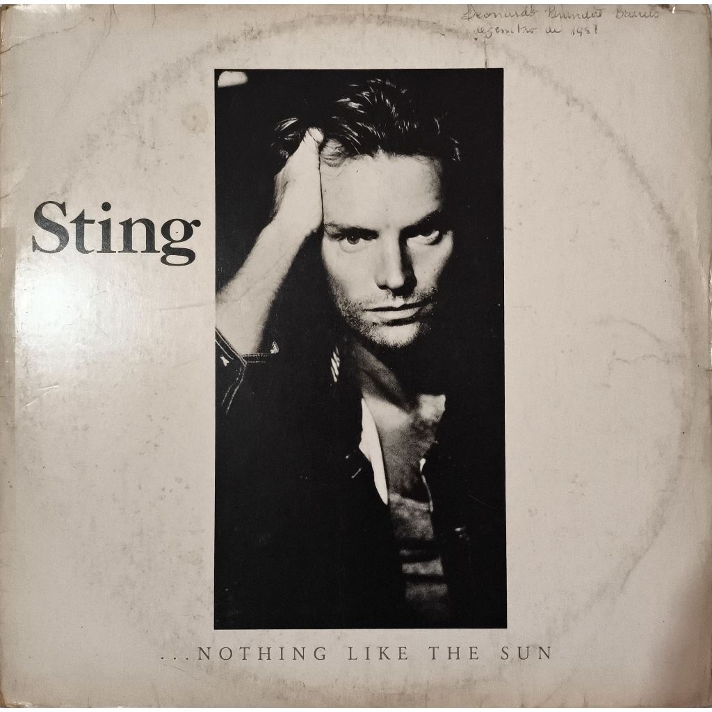 LP STING NOTHING LIKE THE SUN 1987  ALBUM DUPLO ( CAPA COM MARCAS DO TEMPO DISCOS EM BOM ESTADO )