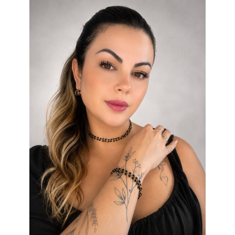 Choker Cristais Delicado Cascalho  - Banhado a Ouro 18K  - Colar Feminino