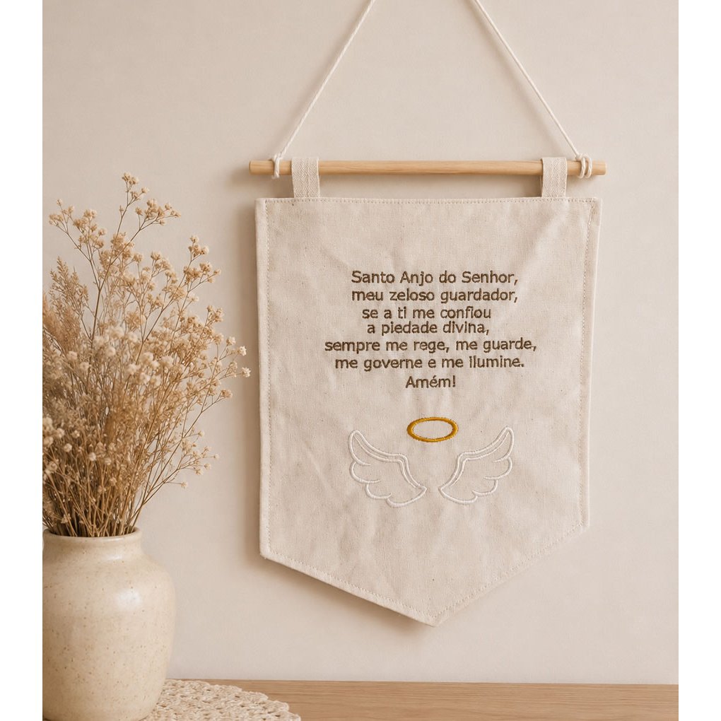 Flâmula Bordada Santo Anjo do Senhor Bandeirinhas Decoração Quarto Infantil