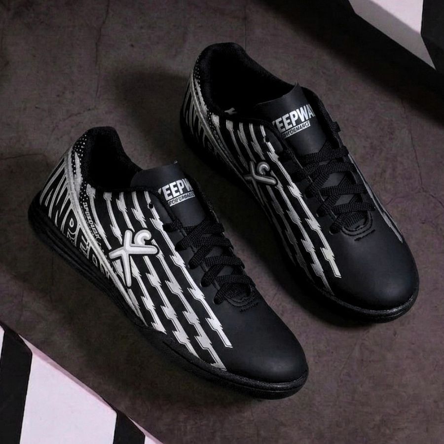 Chuteira Infantil Masculina Futsal Antiderrapante Confortavel Macia Leve Quadra Salão Menino Futebol