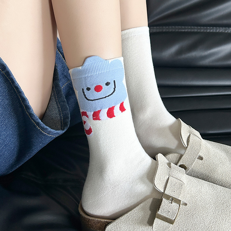 Pacote com 12 Pares de Meias Divertidas Multicoloridas – O Combo Perfeito de Conforto e Durabilidade!