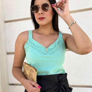 Blusa Feminina Regata Alça Regulável Blusinha Regatinha Com 2 botão Tecido Duna Liso Qualidade Top M/G/GG