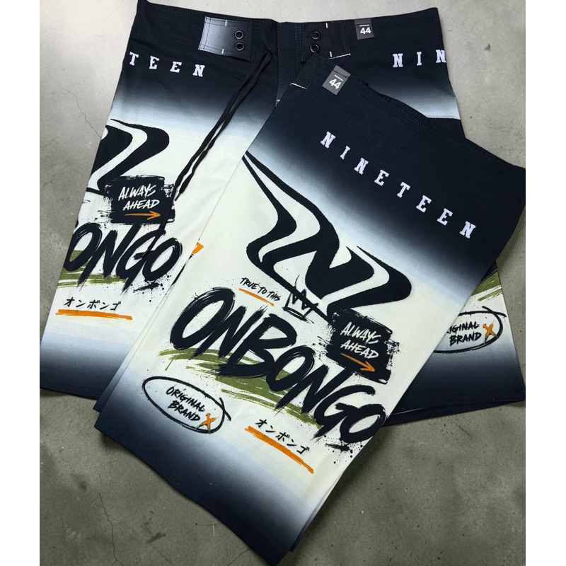 Bermudas de Surf estampada no tecido tactel com elastano disponível em varias estampas