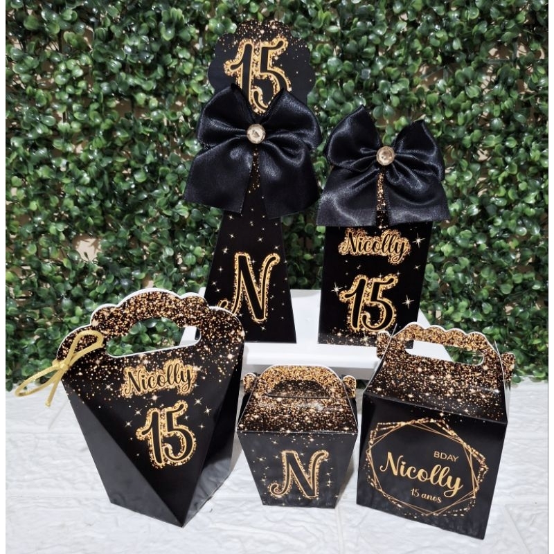 30 Caixinhas Preto e Dourado. Lembrancinha Personalizada Festa de Aniversário