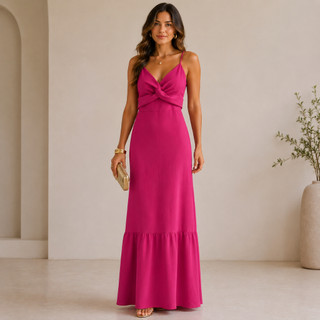 Vestido longo soltinho com alça ajustável e caimento perfeito no corpo. Peça versátil e confortável