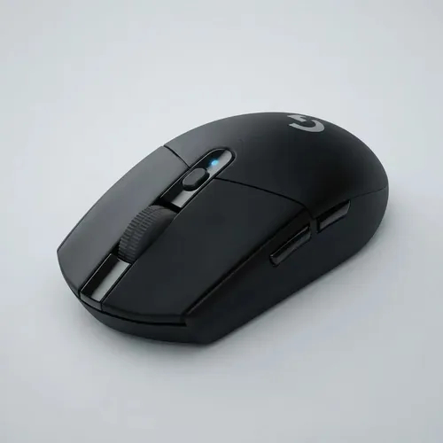 Mouse Gamer Sem Fio Logitech G305 LIGHTSPEED com 6 Botões Programáveis e Até 12.000 DPI - Preto