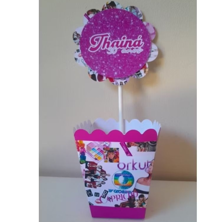Centro de mesa cachepot personalizado tema anos 90/2000/lembrancinhas para aniversário
