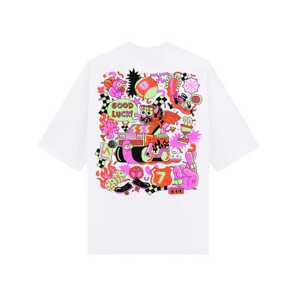 Camiseta Oversized Unissex Estampa Good Luck Algodão Premium Blusa Algodão Streetwear Moda Urbana Caimento Largo