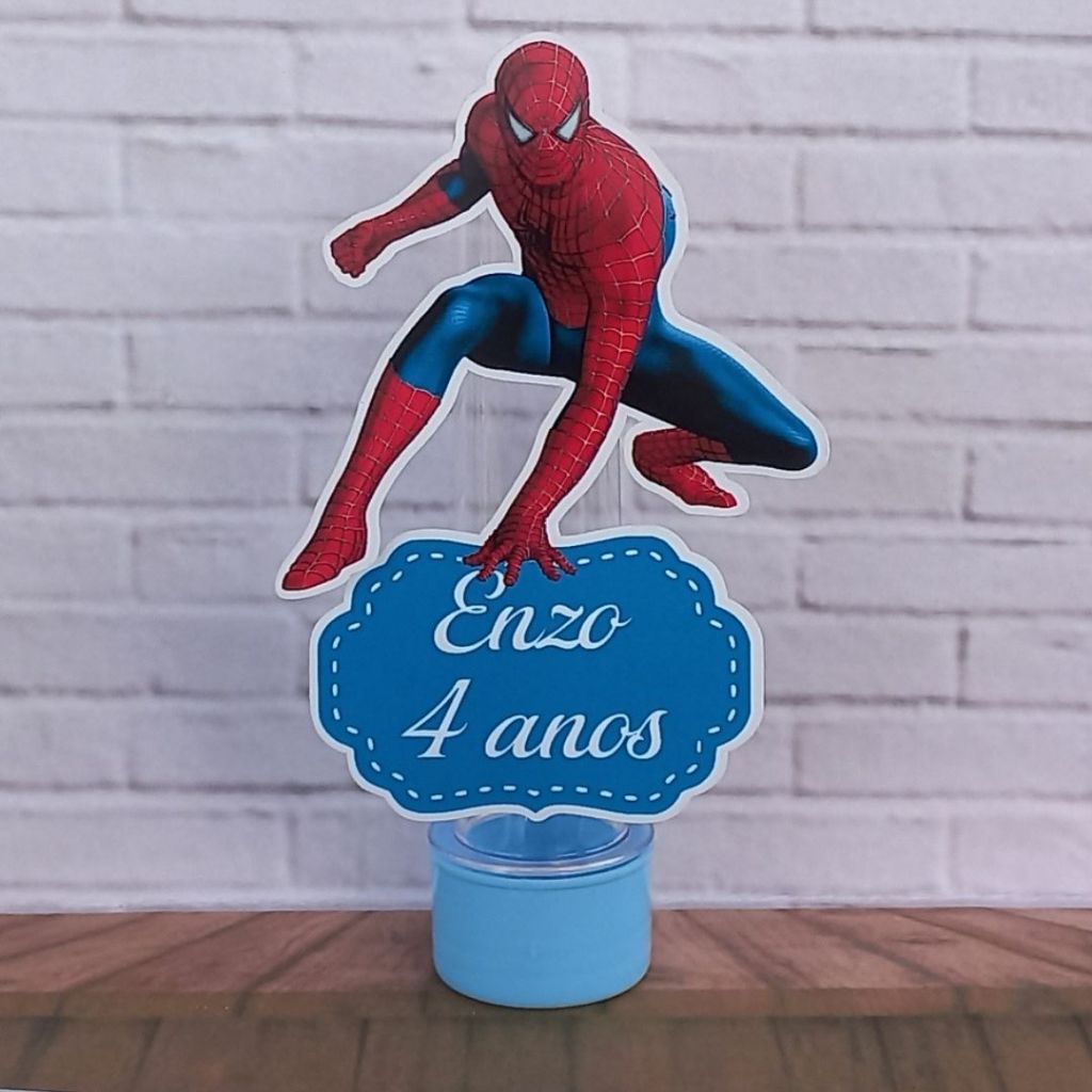 Kit Aplique 3D para Tubete - Emilly vick - Personalizado - Lembrancinha Aniversário Infantil/ Decoração de mesa