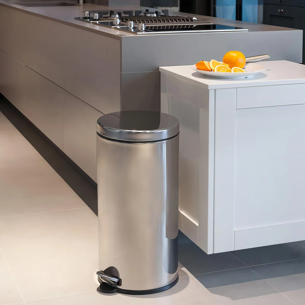 Lixeira Brinox Inox 30L com Pedal e Balde Removível para Cozinha e Banheiro