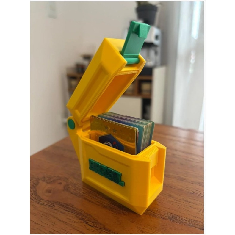 Porta Figurinhas Copa 2026 Com Tampa Estilo Premium Fechamento Seguro por Trava Para Colec...