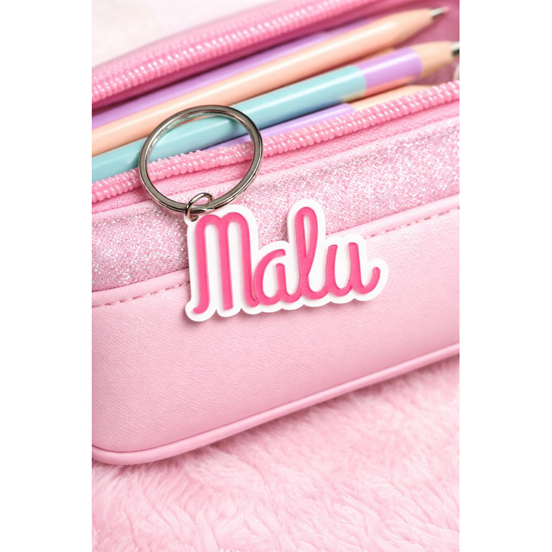 Chaveiro Personalizado com Nome em Acrílico | Para Mochila, Bolsa, Estojo e Chaves | Presente Criativo
