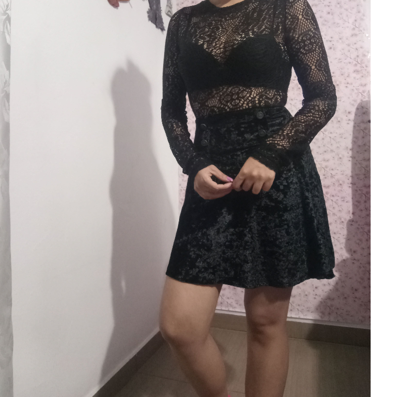 Look Gótico Saia Veludo Preta  Curta Vintage Retro + Blusa Preta Vintage Social Tam P/36/38 | vintage brechó desapego